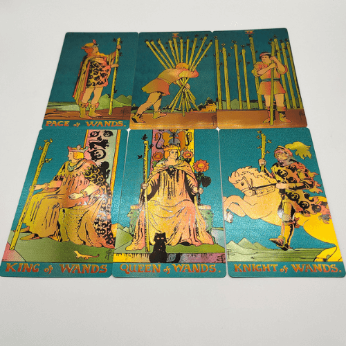 baralho-luxo-gold-impermeavel-resistente-dourado-ingles-colorido-12x7-na-loja-vida-astral-zen