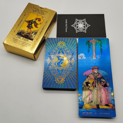 baralho-luxo-gold-impermeavel-resistente-dourado-ingles-colorido-12x7-na-loja-vida-astral-zen