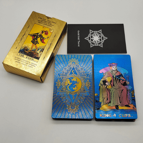 baralho-luxo-gold-impermeavel-resistente-dourado-ingles-colorido-12x7-na-loja-vida-astral-zen